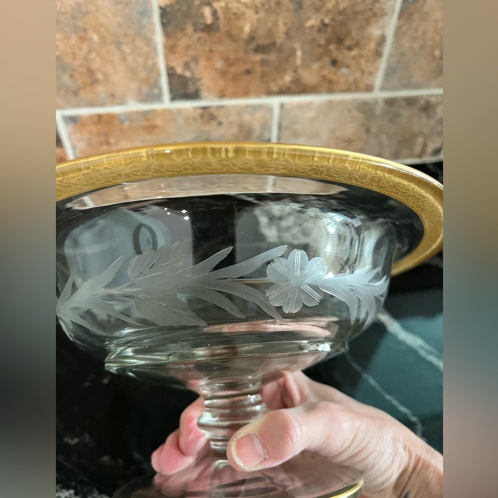 Tiffin Franciscan Elegant Glass Bowl with Gold Rim - Picture 2 of 3